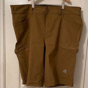 Eddie Bauer Men's Tan Athletic Shorts